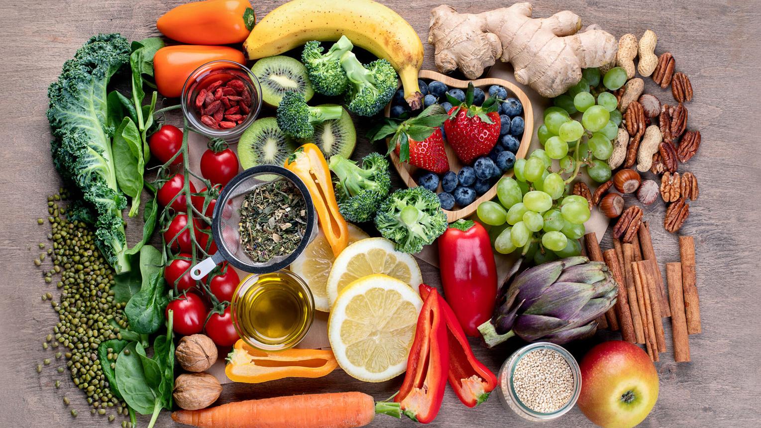 🥗 Superfoods That Boost Your Immune System